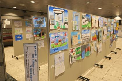 写真：応募者全員展示会