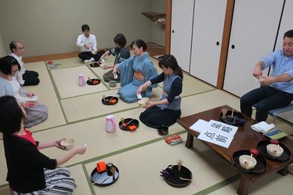 写真:盆略点前