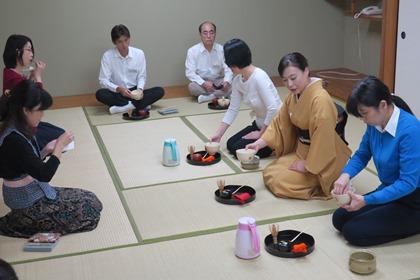 写真：盆略点前の様子